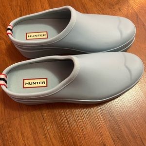Hunter clogs